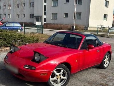 Gebraucht Mazda MX5 116 PS (85 kW) 1991 Rot Cabrio