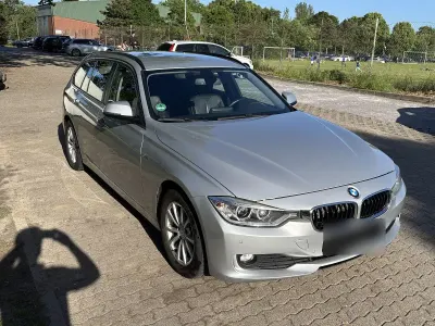 Gebraucht BMW 320 Sport Line 184 PS (135 kW) 2012 Grau Kombi