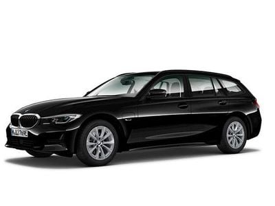 Gebraucht BMW 320 Advantage 163 PS (119 kW) 2022 Kombi