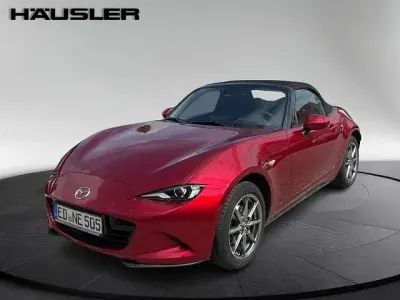 Używany Mazda MX5 Exclusive-Line 132 KM (97 kW) 2025 Czerwony Kabriolet