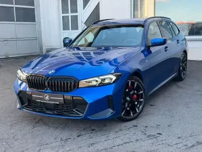 Gebraucht BMW 320 M Sport 190 PS (139 kW) 2024 Blau Kombi