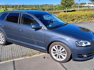 Gebraucht Audi A3 Ambition 140 PS (102 kW) 2010 Grau Kleinwagen