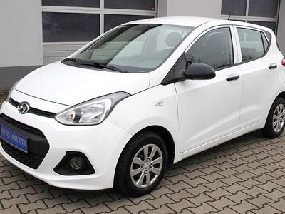 Gebraucht Hyundai i10 Classic 67 PS (49 kW) 2015 Weiß Kleinwagen