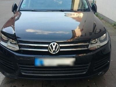 Usata VW Touareg 245 CV (180 kW) 2012 Nero SUV
