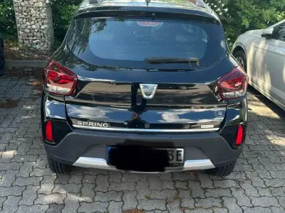 Gebraucht Dacia Spring Comfort Plus 33 kW (45 PS) 2022 Schwarz Kleinwagen