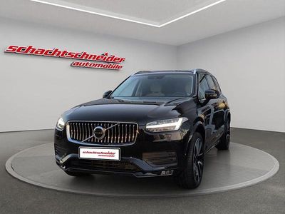 Gebraucht Volvo XC90 Momentum 250 PS (183 kW) 2021 Onyx schwarzmetallic SUV
