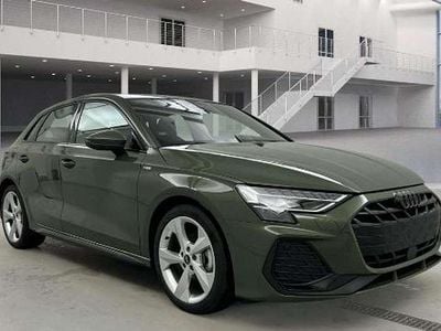 Usata Audi A3 S-Line 150 CV (110 kW) 2025 Verde Berlina