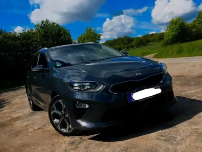 Gebraucht Kia Ceed Sportswagon Platinum 140 PS (102 kW) 2019 Grau Kombi