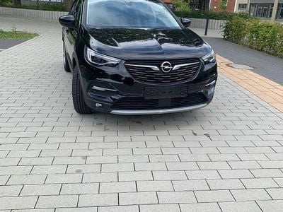 Gebraucht Opel Grandland X Dynamic 131 PS (96 kW) 2018 Schwarz SUV