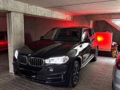 Second-hand BMW X5 258 CP (189 kW) 2014 Gri SUV