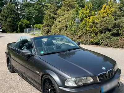 Gebraucht BMW 330 Cabriolet 231 PS (169 kW) 2001 Grau Cabrio