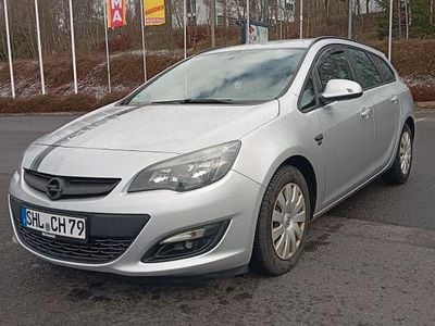 Gebraucht Opel Astra Edition 110 PS (80 kW) 2014 Silber Kombi