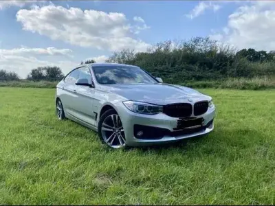 Gebraucht BMW 318 Gran Turismo M Sport 150 PS (110 kW) 2016 Silber Limousine