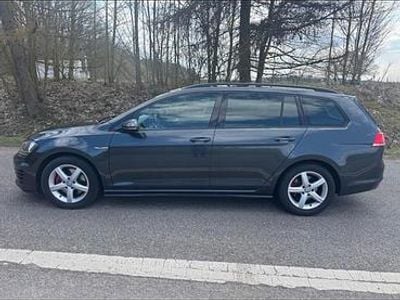 Gebraucht VW Golf VII GTD 184 PS (135 kW) 2017 Grau Kombi