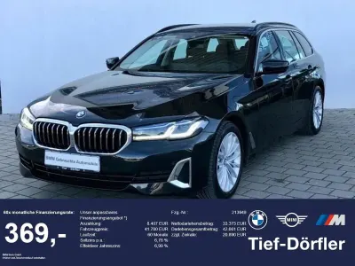 Gebraucht BMW 540 Luxury Line 333 PS (244 kW) 2023 Saphirschwarz metallic Kombi