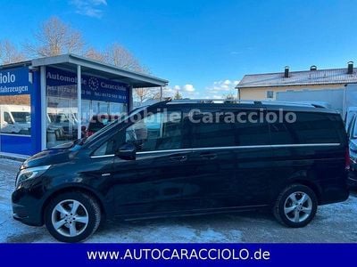 Schwarz Gebraucht 2017 Mercedes V250 Edition Van / Kleinbus | 24.900 € (Teuer)