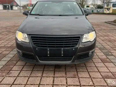 Gebraucht VW Passat 140 PS (102 kW) 2007 Braun Limousine