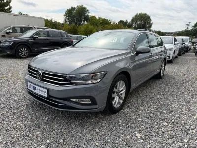 Gebraucht VW Passat Business 150 PS (110 kW) 2023 Grau Kombi