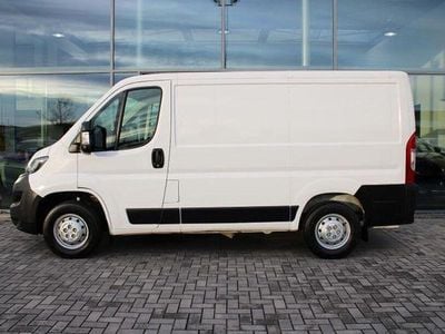 Gebraucht Peugeot Boxer Premium 120 PS (88 kW) 2022 Weiss Van