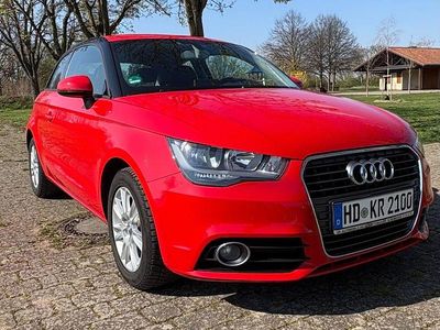 Gebraucht Audi A1 Sport 86 PS (63 kW) 2012 Rot Kleinwagen