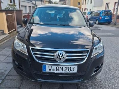 Gebraucht VW Tiguan Freestyle 122 PS (89 kW) 2011 Schwarz SUV