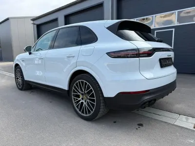 Gebraucht Porsche Cayenne Platinum Edition 462 PS (339 kW) 2023 Weiß SUV