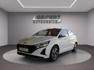 Neu Hyundai i20 Trend 90 PS (66 kW) 2026 Atlas white / sol Kleinwagen