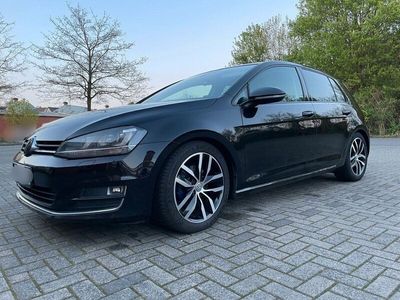 gebraucht VW Golf VII 2.0 TDI DSG BMT Highline