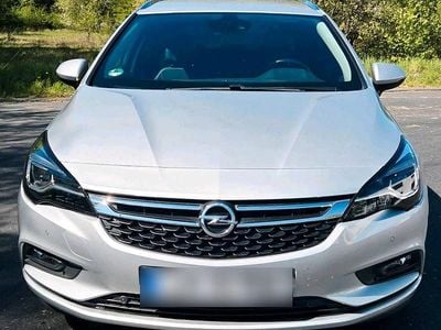 Second-hand Opel Astra Innovation 136 CP (100 kW) 2016 Argintiu Break