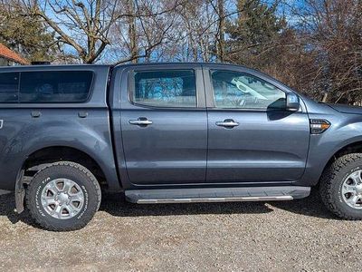 Gebraucht Ford Ranger XLT 160 PS (117 kW) 2017 Grau Pickup