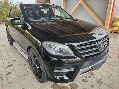 Gebraucht Mercedes ML350 258 PS (189 kW) 2014 Schwarz SUV