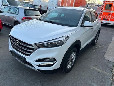 Weiß Gebraucht 2017 Hyundai Tucson Trend SUV | 11.390 € (Fairer Preis)