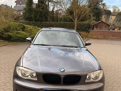 Gebraucht BMW 116 116 PS (85 kW) 2006 Grau Kleinwagen
