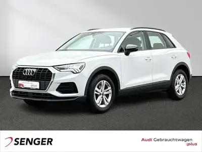 Gebraucht Audi Q3 Comfort 150 PS (110 kW) 2023 Gletscherweiß metallic SUV
