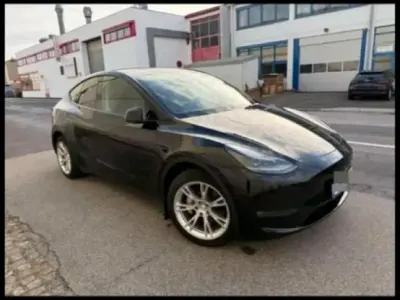 Occasion Tesla Model Y Long Range AWD 377 kW (513 PK) 2022 Zwart SUV