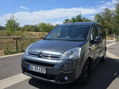 Gebraucht Citroën Berlingo PureTech 110 PS (80 kW) 2017 Grau Van / Kleinbus