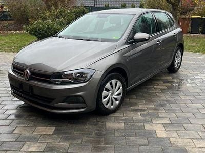 Usata VW Polo Comfortline 95 CV (69 kW) 2018 Grigio Utilitaria