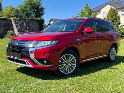 Mitsubishi Outlander P-HEV