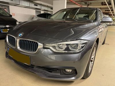 BMW 330e