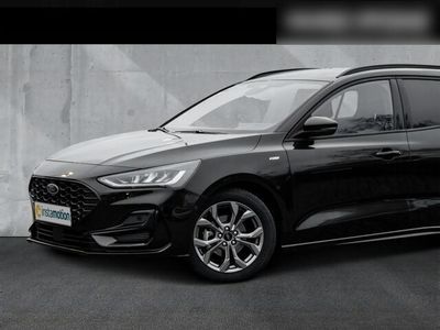 Używany Ford Focus ST-Line X 125 KM (91 kW) 2023 Czarny Minivan