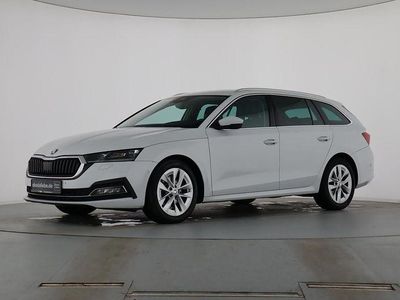 Moonweiss metallic Gebraucht 2020 Skoda Octavia Kombi | 17.889 € (Fairer Preis)