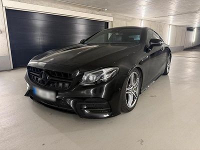 Gebraucht Mercedes 220 AMG 194 PS (142 kW) 2017 Schwarz Coupé