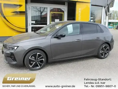 Używany Opel Astra 131 KM (96 kW) 2025 Szary Sedan/Limuzyna
