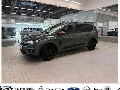 Gebraucht Dacia Jogger Extreme 110 PS (80 kW) 2025 Safarigrüngrau metallic (kqm) Van / Kleinbus