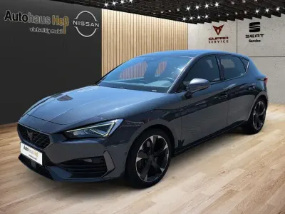 Gebraucht Cupra Leon VZ 245 PS (180 kW) 2023 Grau (metallic) Limousine