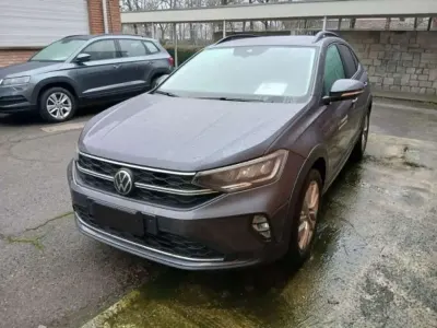 Używany VW Taigo Life 95 KM (69 kW) 2024 Szary SUV