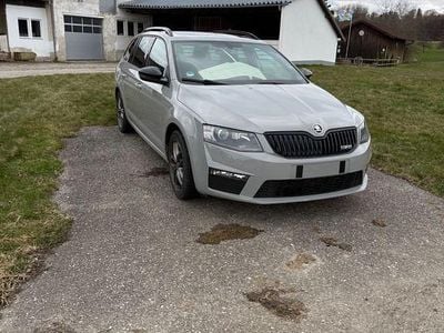 Gebraucht Skoda Octavia RS 220 PS (161 kW) 2015 Grau Kleinwagen