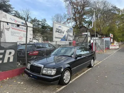 Brugt Mercedes 230 132 HK (97 kW) 1992 Sort Coupe