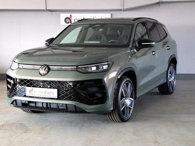 Second-hand VW Tayron R-line 193 CP (141 kW) 2025 Verde SUV