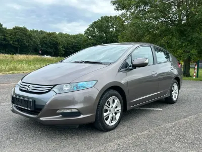 Gebraucht Honda Insight Comfort 88 PS (64 kW) 2010 Silber Kleinwagen